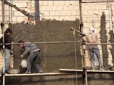 ضرورت احیای «کارگروه رفع موانع بیمه کارگران ساختمانی»/ لزوم اصلاح کانون عالی انجمن‌های صنفی کارگران