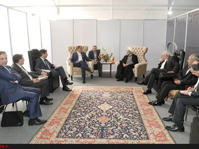 تهران از هر اقدامی در راستای ثبات بازار و تعادل قیمت نفت حمایت می‌کند