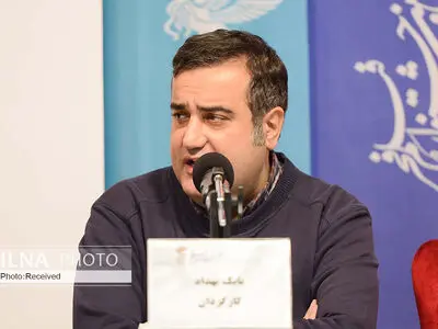 مرکز گسترش جای فیلمسازان واقعی است نه کارآموزها/ فیلمسازان تاثیرگذار را ته صف می‌فرستند/ بودجه و وقتتان را برای بی‌استعدادها خرج نکنید