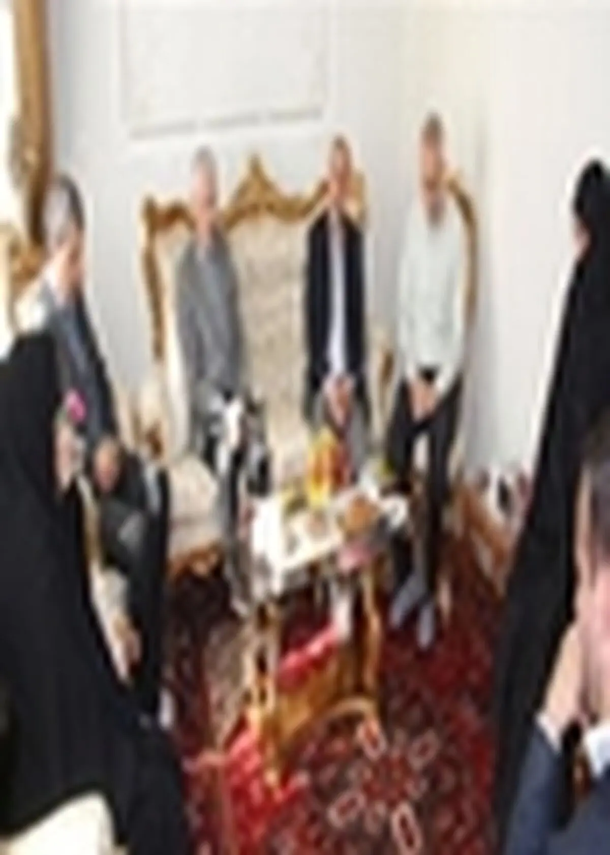 مدیر کل ورزش و جوانان آذربایجان‌شرقی از خانواده چند شهید دیدار کرد
