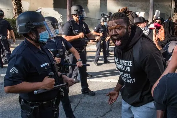  Protests in US after Release of Video of Police Killing Black Man