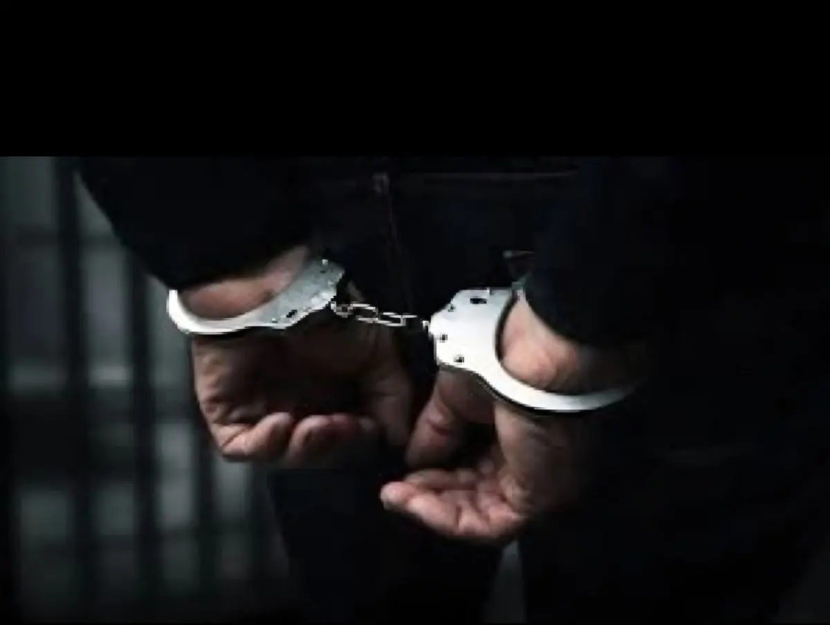 کارمند اداره امور مالیاتی رامسر به اتهام دریافت رشوه بازداشت شد