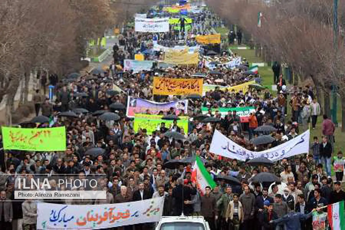 راهپیمایی یوم الله 22 بهمن در کرمانشاه برگزار شد