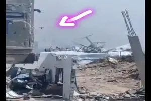 صهیونیست های حرامزاده حتی به چادرهای مردم غزه هم رحم نمی کنند + فیلم