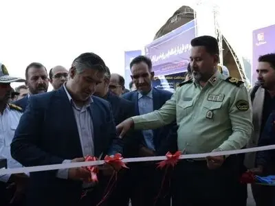 استان مرکزی شاهراه ارتباطی میان استان‌های مختلف محسوب می‌شود