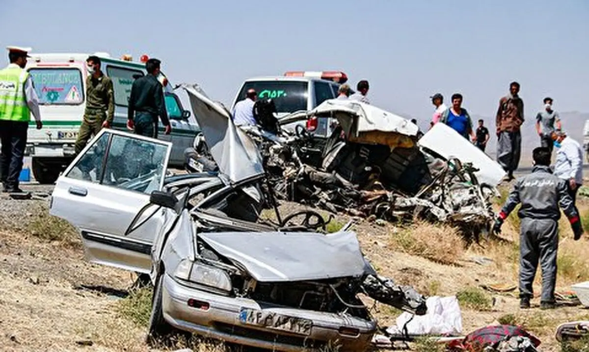 اعلام اسامی ۱۴ کشته تصادف زنجیره ای جاده سبزوار - اسفراین