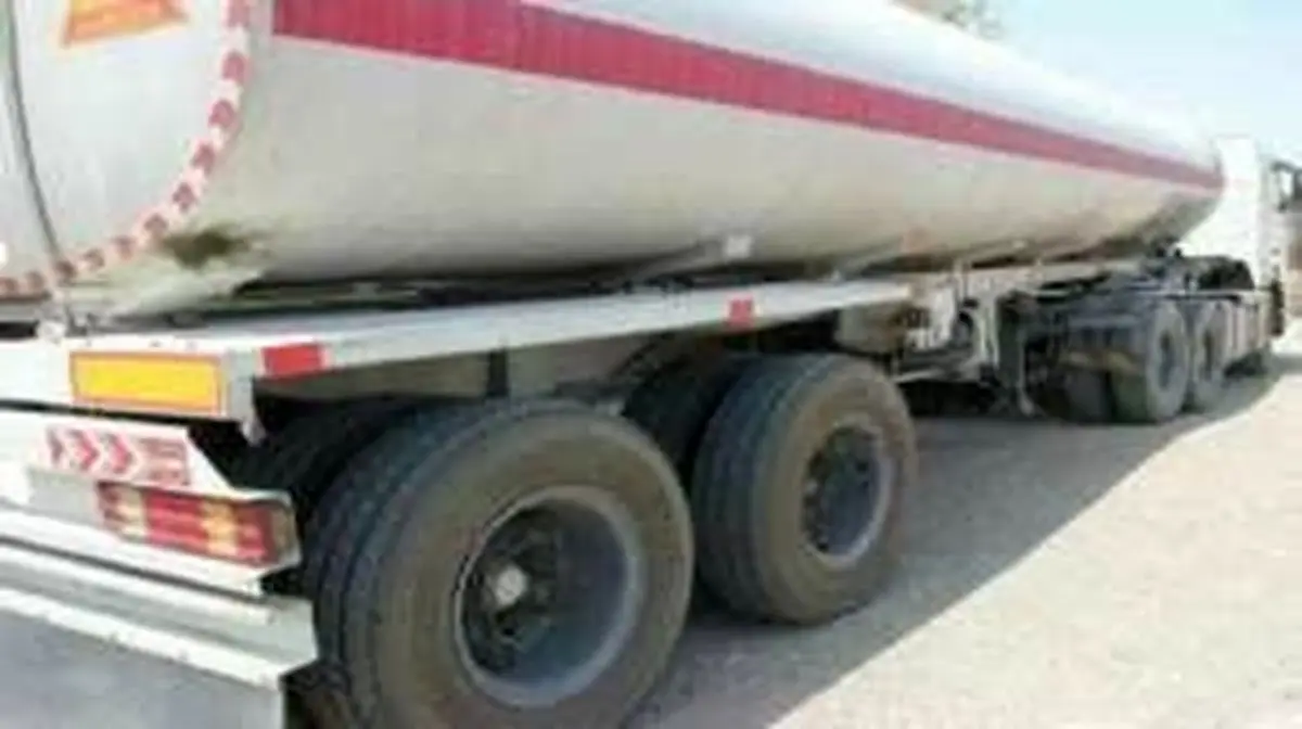 دپوی ۳۰ هزار لیتر سوخت قاچاق در انبار یک معدن

