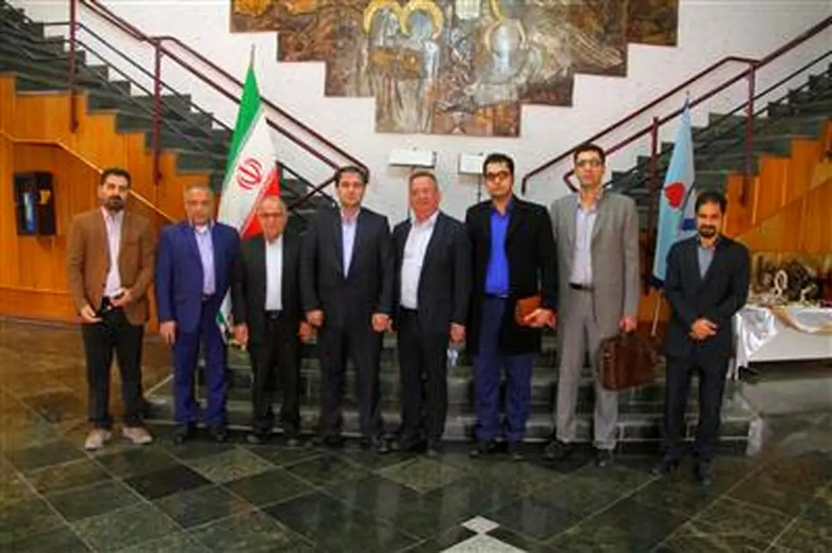 بازدید نمایندگان یک شرکت ایرانی-اتریشی از منطقه ویژه اقتصادی پتروشیمی/ اعلام آمادگی سرمایه گذاری در حوزه بازیافت پتروشیمی