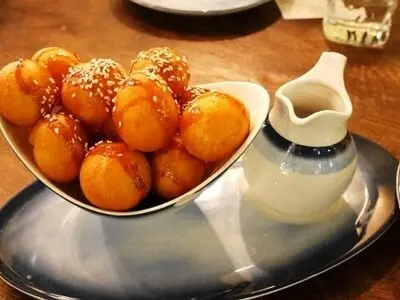 طرز تهیه لُقیمات عربی برای افطار