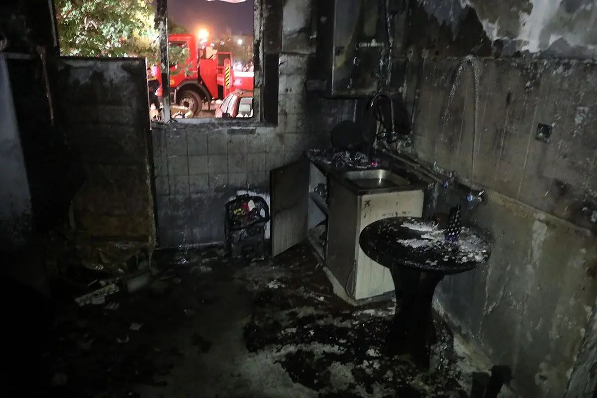 انفجار و آتش سوزی یک مجتمع مسکونی در غرب مشهد