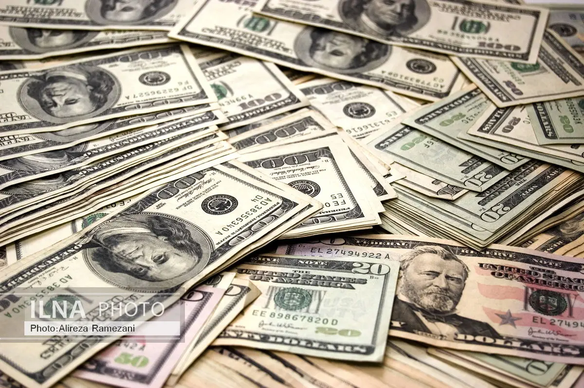 قیمت انواع ارز در بازار روز پنج شنبه