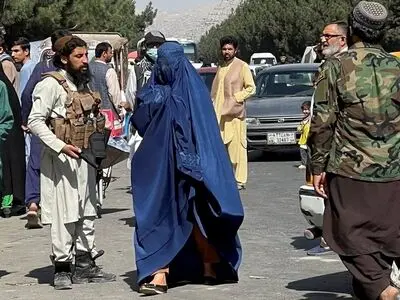 طالبان کتک زدن زنان و کودکان را قانونی کرد