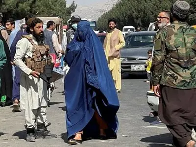 طالبان کتک زدن زنان و کودکان را قانونی کرد