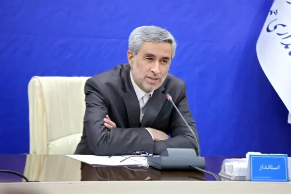 استاندار همدان شورای هماهنگی بانک‌های استان را ترک کرد