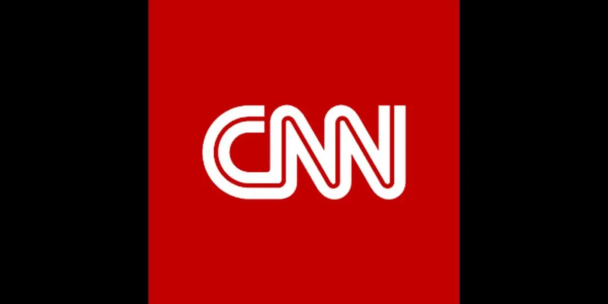 دوگانگی عجیب CNN در پوشش مجری