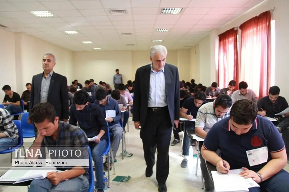بازدید استاندار خراسان شمالی از حوزه امتحانات کنکور سراسری