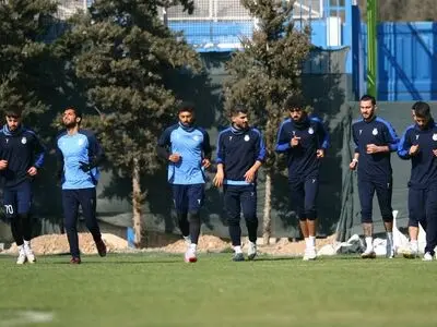 گزارش تصویری: اولین تمرین مهاجم جدید استقلال با آبی‌پوشان