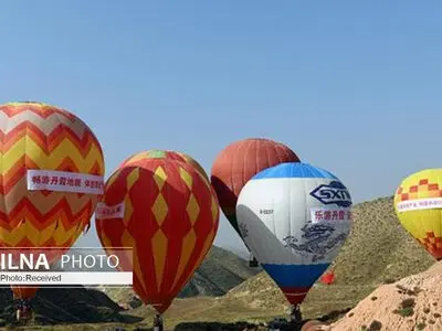 جشنواره بالون‌های رنگارنگ در چین