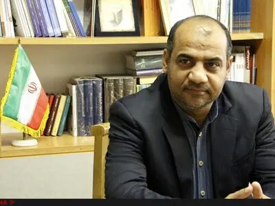 17 غرفه یک روز تعطیل و 36 کتاب جمع‌آوری شد/بدون هیچ اغماضی با تخلفات برخورد می‌کنیم 