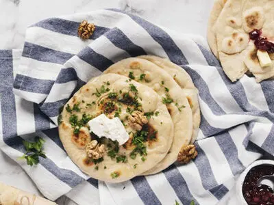 طرز تهیه‌ نان تابه‌ای خانگی