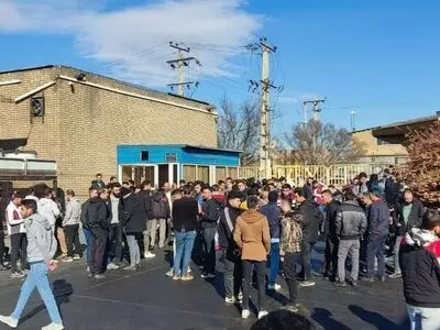 اعتراض کارگران یدکی موتور به عدم اجرای طرح طبقه‌بندی مشاغل و قراردادها