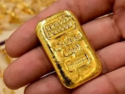 احتمال افت قیمت طلا در روزهای آینده؛ آیا اسفند زمان مناسبی برای خرید است؟