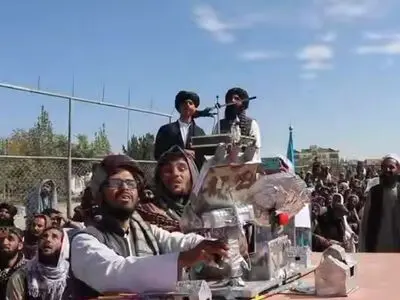 طالبان از پدافند جدید برد کوتاه خود رونمایی کرد+ فیلم