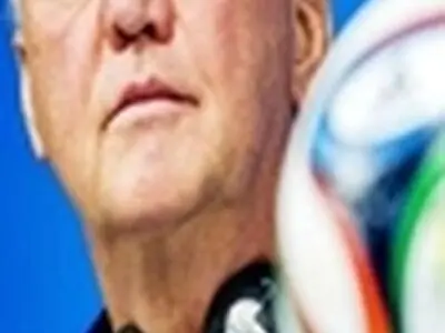 فان‌خال: هنوز می‌توانیم تاریخ‌ساز شویم / سومی خیلی بهتر از چهارمی است