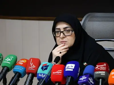 مهاجرانی: بازسازی مناطق آسیب‌دیده آغاز شده است؛ حمایت از مردم هرمزگان ادامه دارد