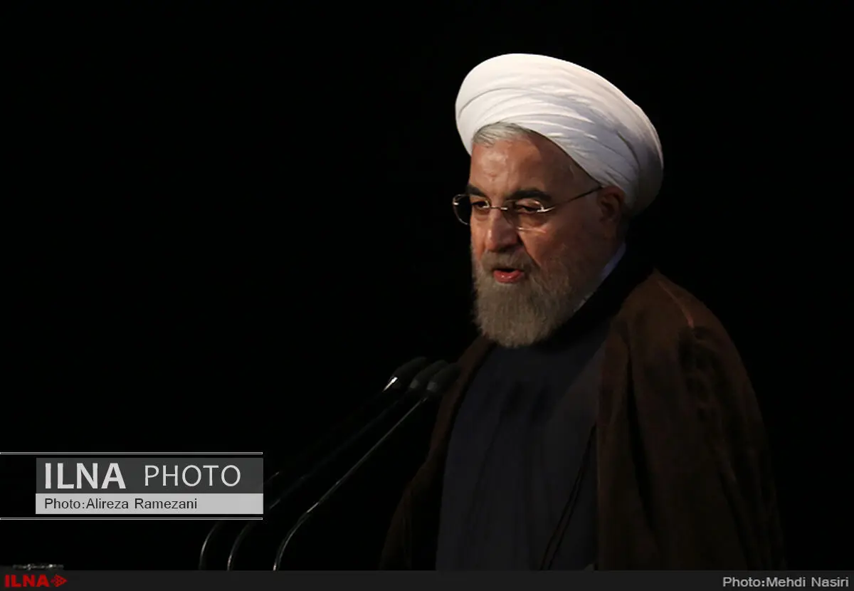 در قانون نورچشمی نداریم/برخی حتی تحمل شنیدن اصول قانون اساسی را ندارند/ پای همه وعده‌هایم ایستاده‌ام
