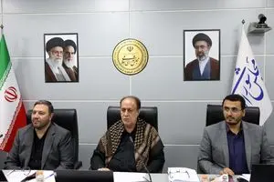 پاسخ حاجی‌بابایی به تذکر رسایی درباره نحوه ادای سوگند هیئت‌رئیسه مجلس