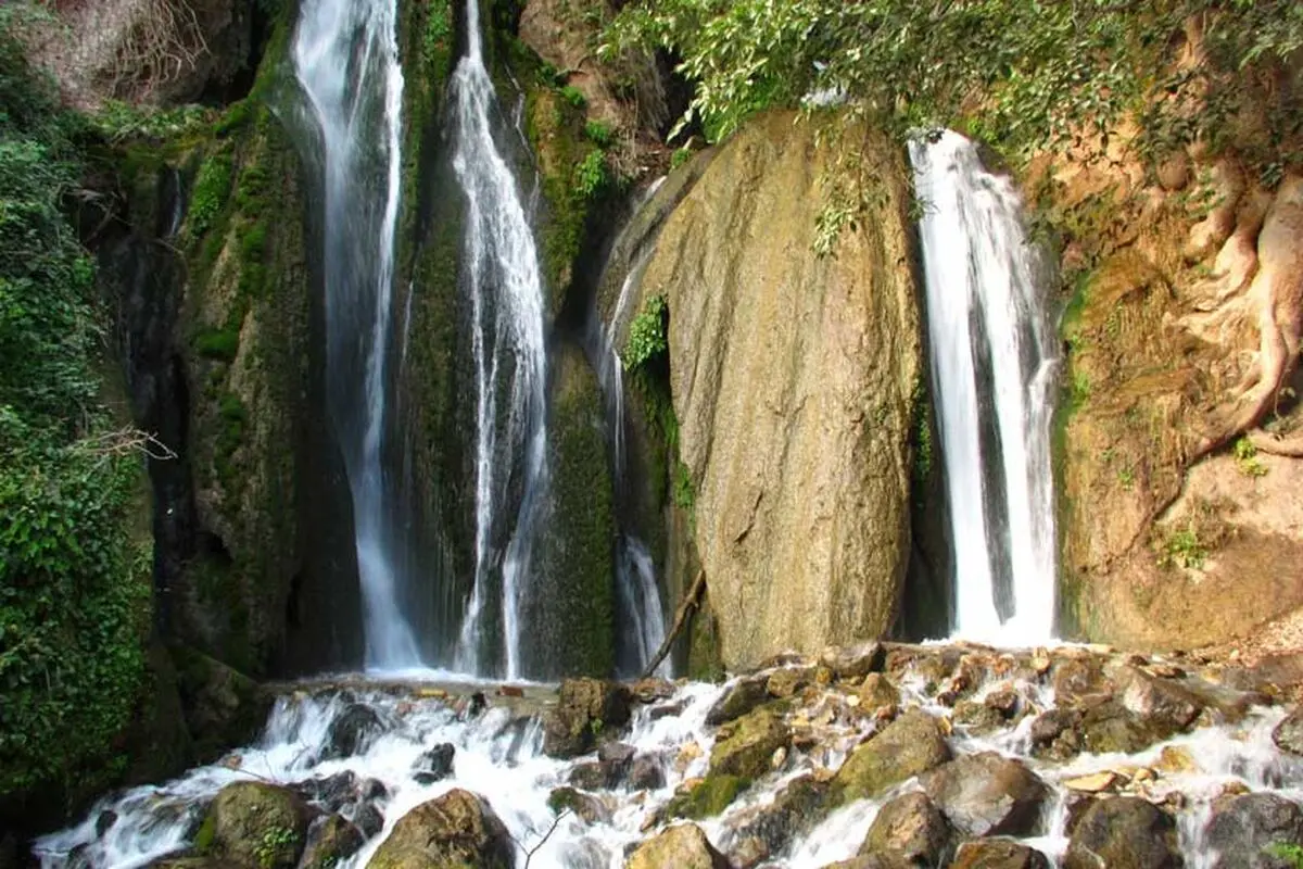 ثبت ملی آبشار وارک و حشیوند لرستان