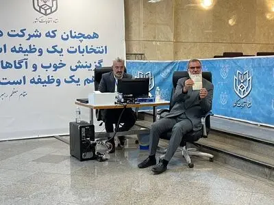 ثبت نام یک چهره نظامی دیگر در انتخابات/ رویانیان نامزد شد