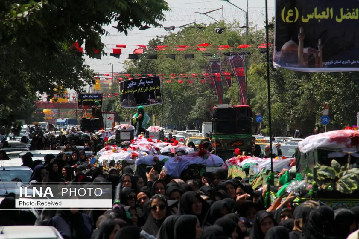 برگزاری آئین تشییع نمادین پیکر شهدای کربلا در قزوین 