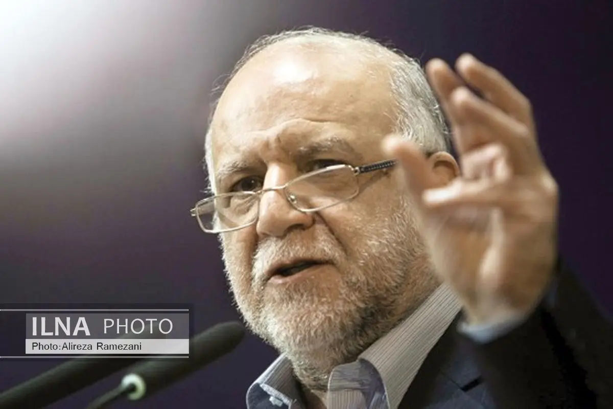 برنامه‌ریزی برای تولید ۴۰ میلیارد دلار محصولات پتروشیمی در کشور
