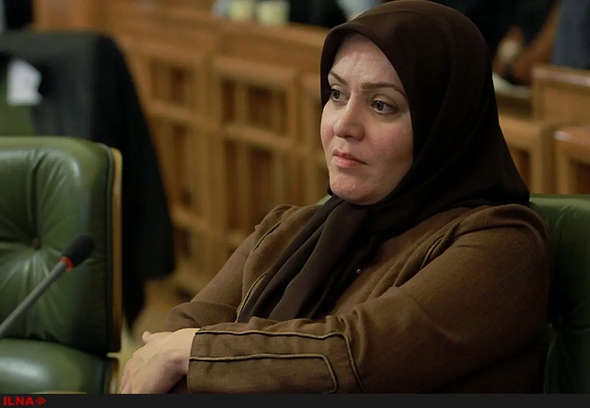 واکنش دانشور به خبر دستگیری مشاورش 