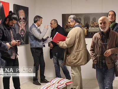 نمایشگاه گروهی کارتون و کاریکاتور "طنزیم" افتتاح شد