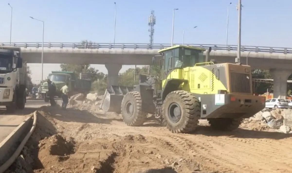 نقش‌آفرینی شبانه‌روزی ماشین‌آلات سازمان در پروژه تقاطع غیرهمسطح جمهوری