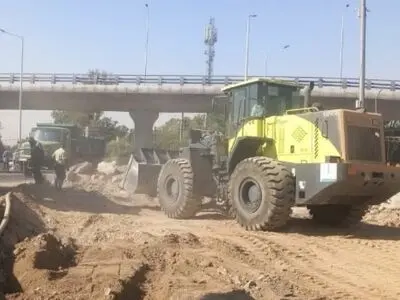 نقش‌آفرینی شبانه‌روزی ماشین‌آلات سازمان در پروژه تقاطع غیرهمسطح جمهوری