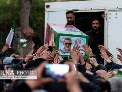 بدرقه فرماندهان جنگ تا بهشت