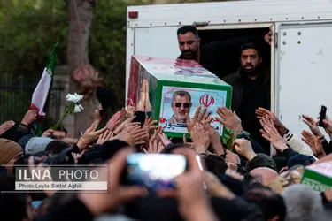 بدرقه فرماندهان جنگ تا بهشت