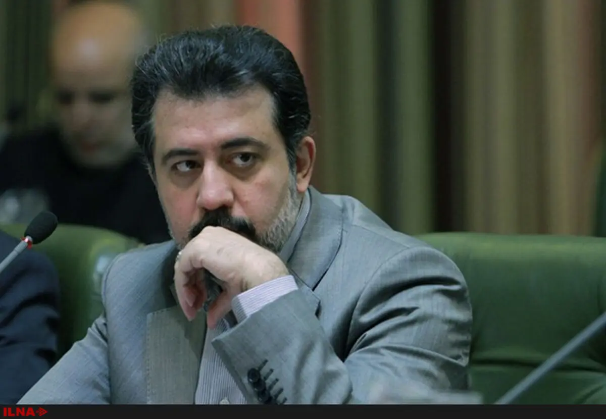 نباید از امکانات شهرداری استفاده حزبی شود