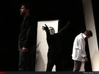 اجرای نمایش شغال