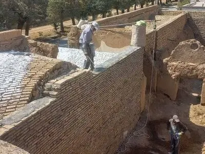 پایان مرحله نخست مرمت کاروانسرای دولت‌آباد