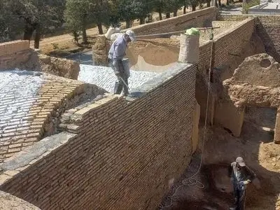 پایان مرحله نخست مرمت کاروانسرای دولت‌آباد