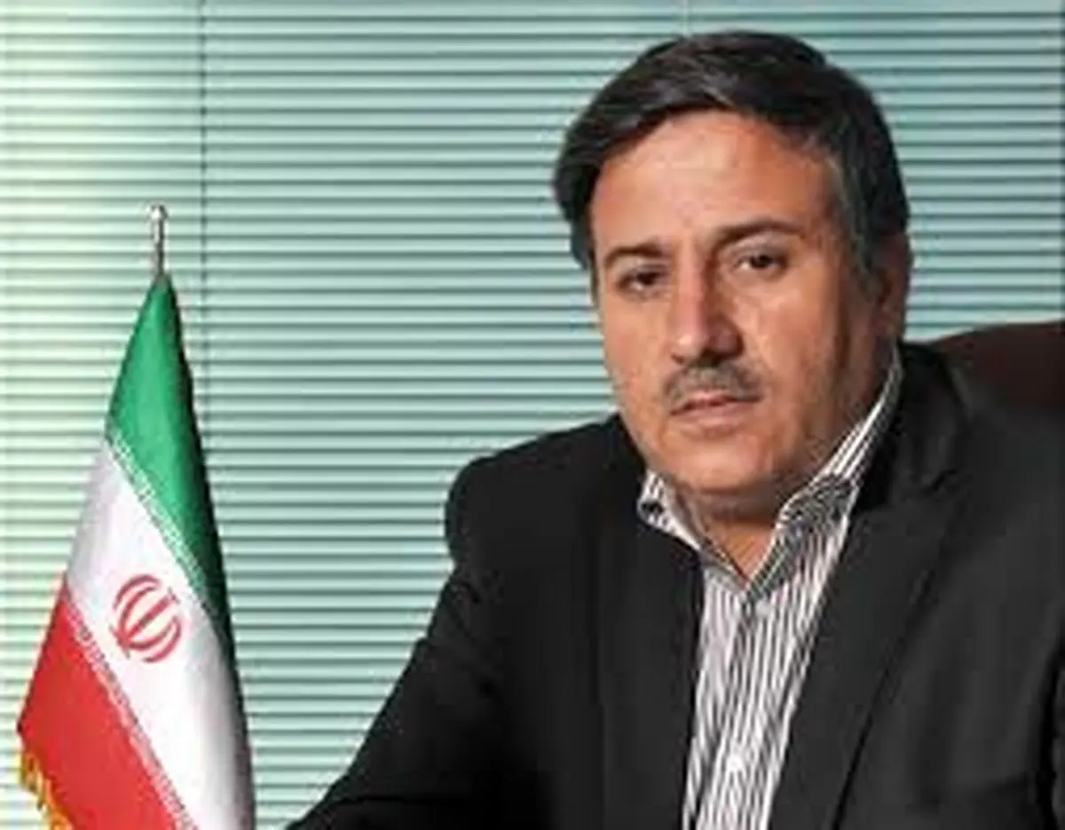 بجای هزینه در همایشهای بیتاثیر تبلیغاتی بودجه آتشنشانی را بدهید