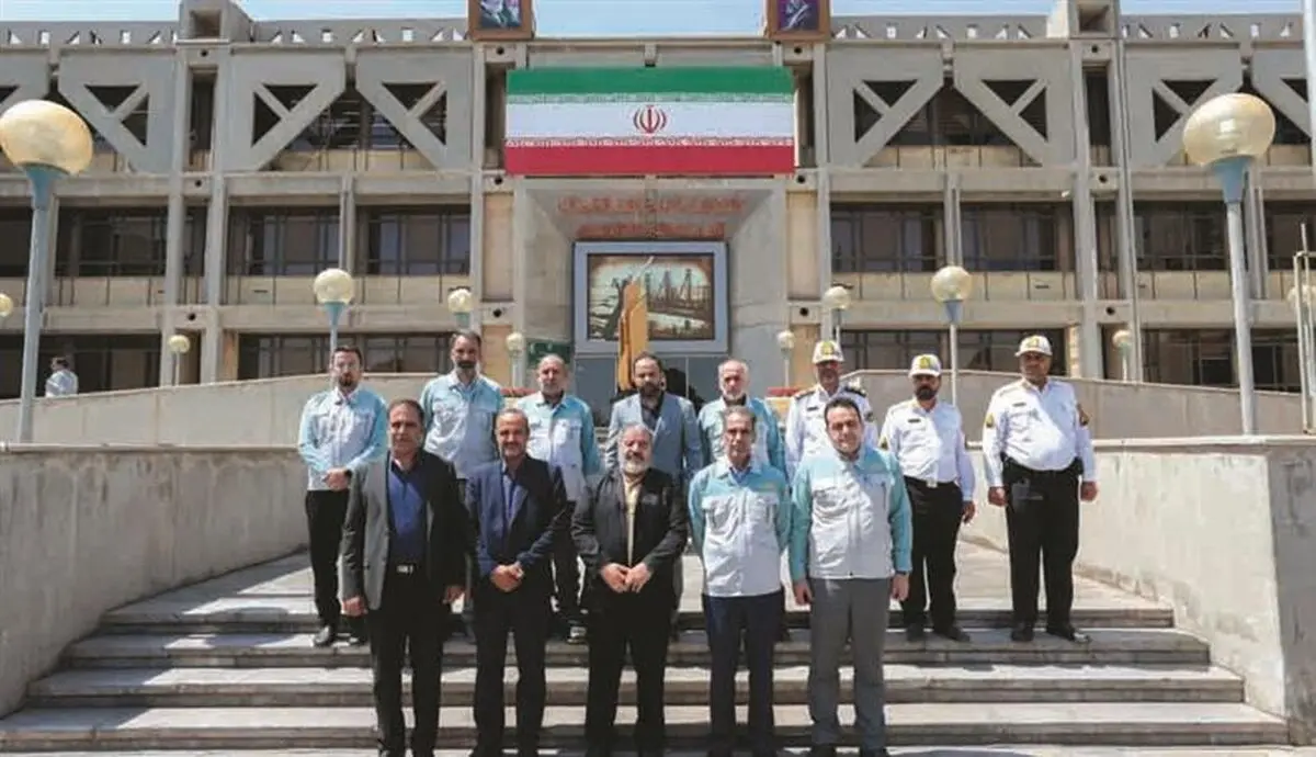 بازسازی سریع فولاد مبارکه با وجود تحریم‌ها و فشارهای جنگی، اقدامی جدی و جهادی است
