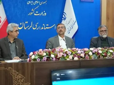 اصناف بازوی مردمی و توانمند نظام هستند/ توجه به نقشه دشمن برای جنگ اقتصادی 