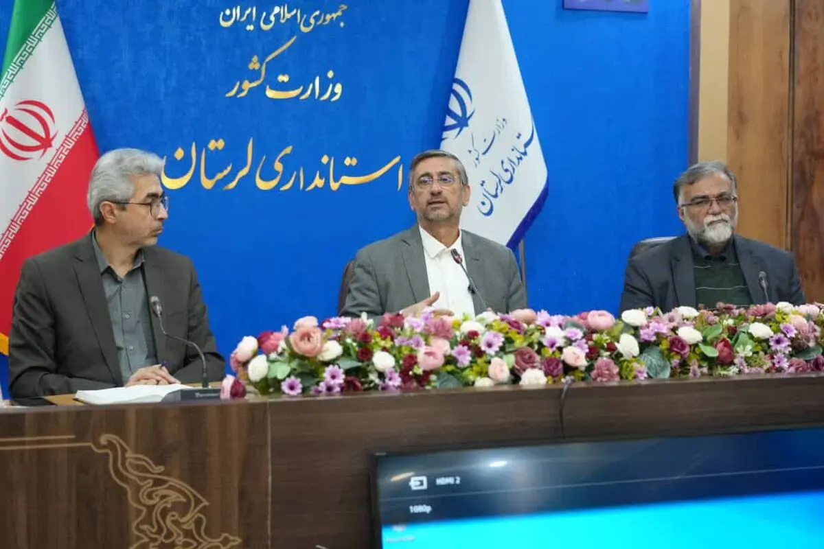اصناف بازوی مردمی و توانمند نظام هستند/ توجه به نقشه دشمن برای جنگ اقتصادی 