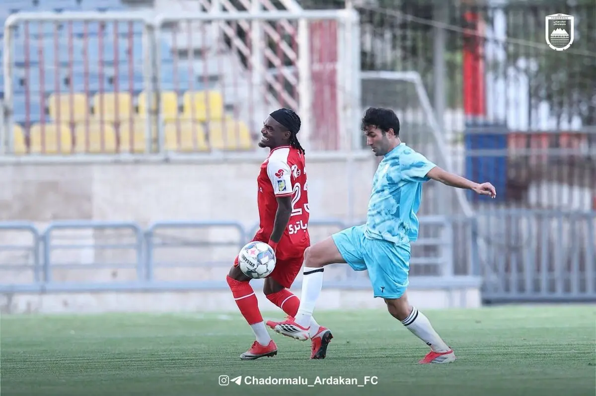 پرسپولیس قربانی همیشگی صادقیان پرسپولیس قربانی همیشگی صادقیان